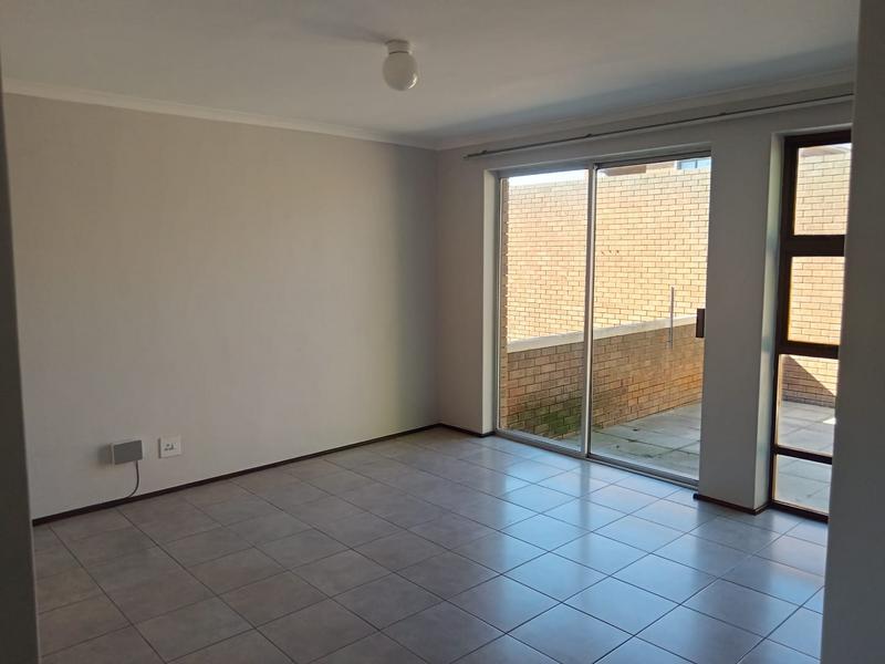To Let 1 Bedroom Property for Rent in Windsor Park Western Cape